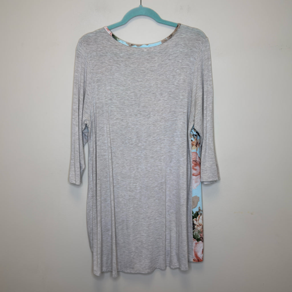 Michelle's Boutique Top - Size XL