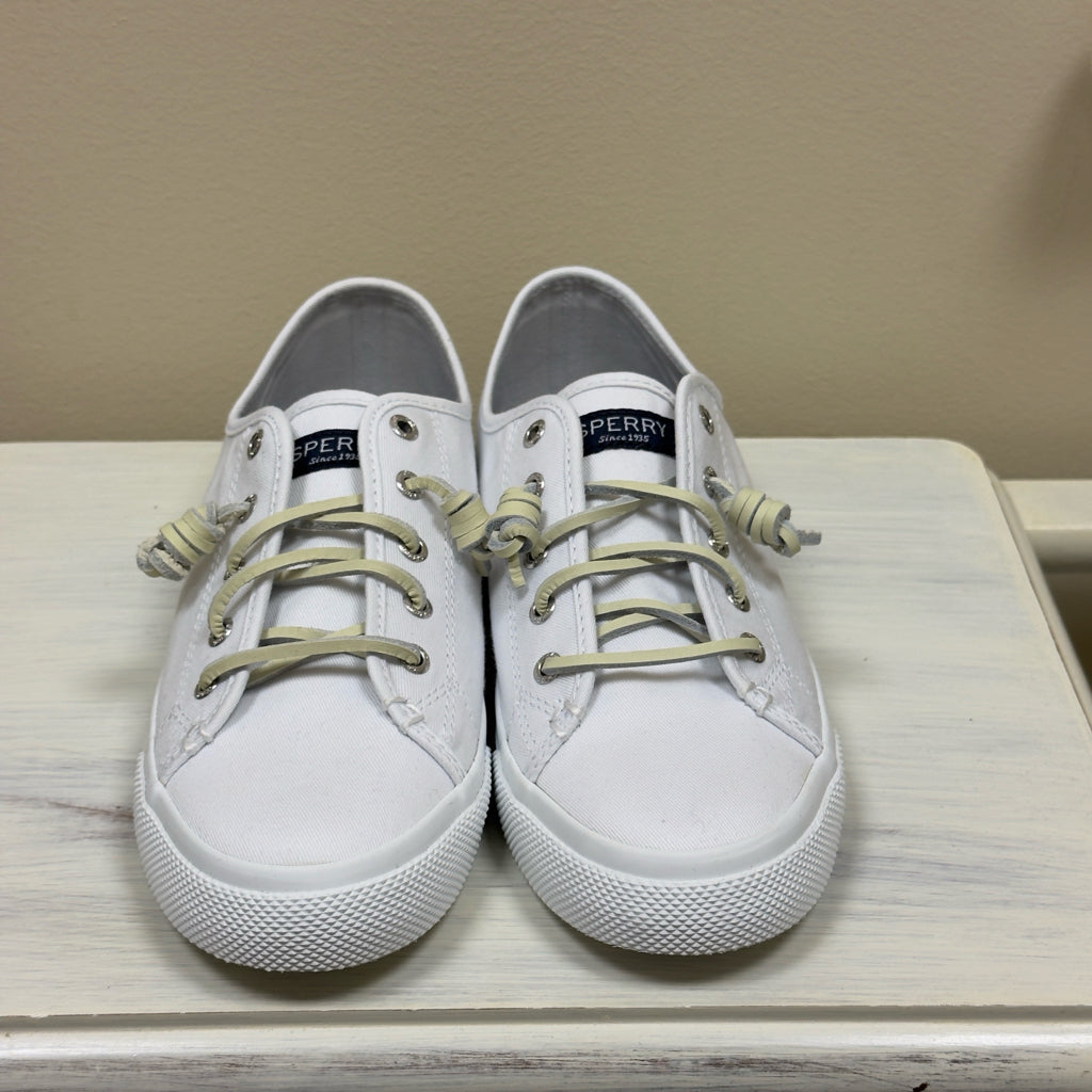 Sperry Seacoast Sneakers - Size 8 1/2