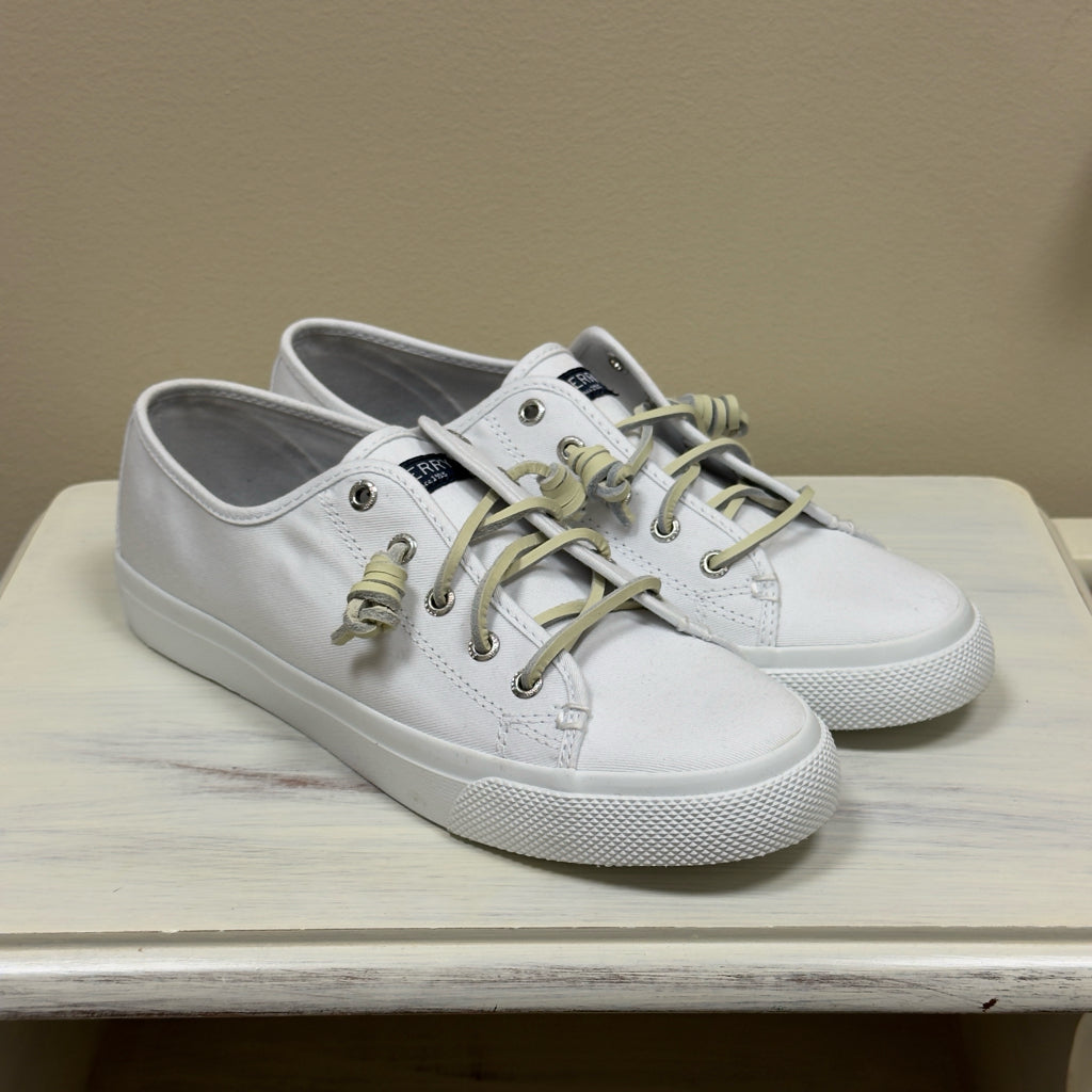 Sperry Seacoast Sneakers - Size 8 1/2