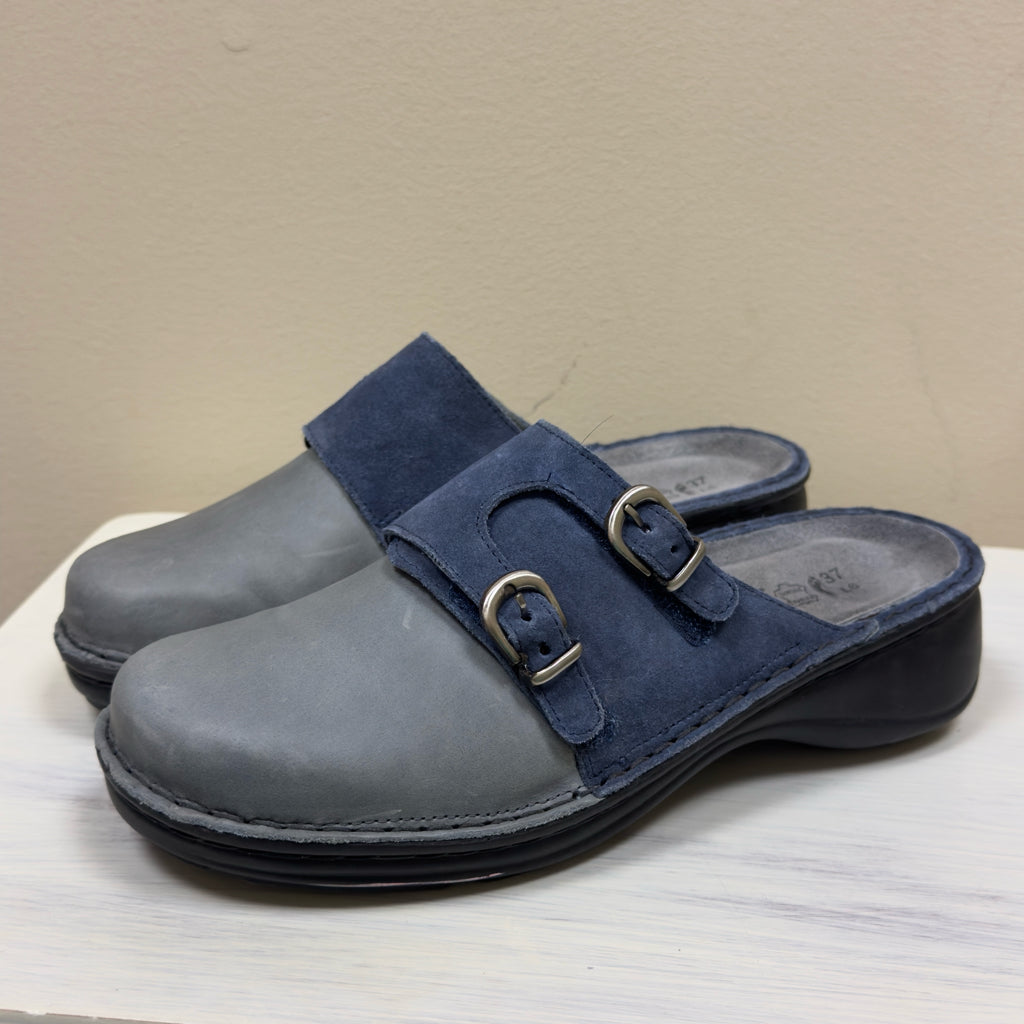 Naot Leilani Leather Clogs - Size 6