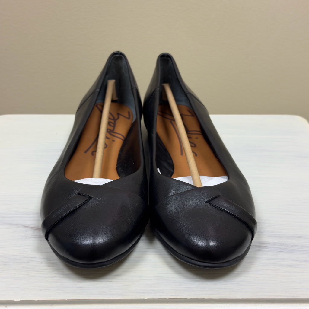 Zodiac Sadie Black Slip-On Flats - Size 8 1/2