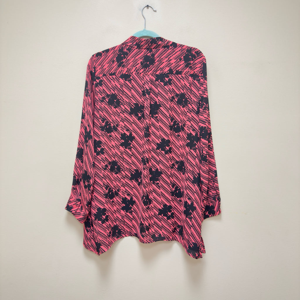 Dana Buchman Top - Size XL