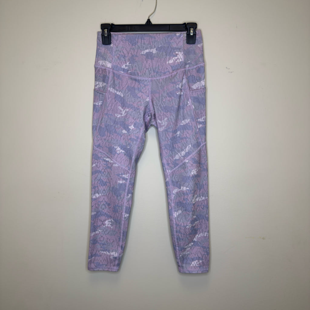 Evolution and Creation Camo 7/8 Leggings - Size Medium