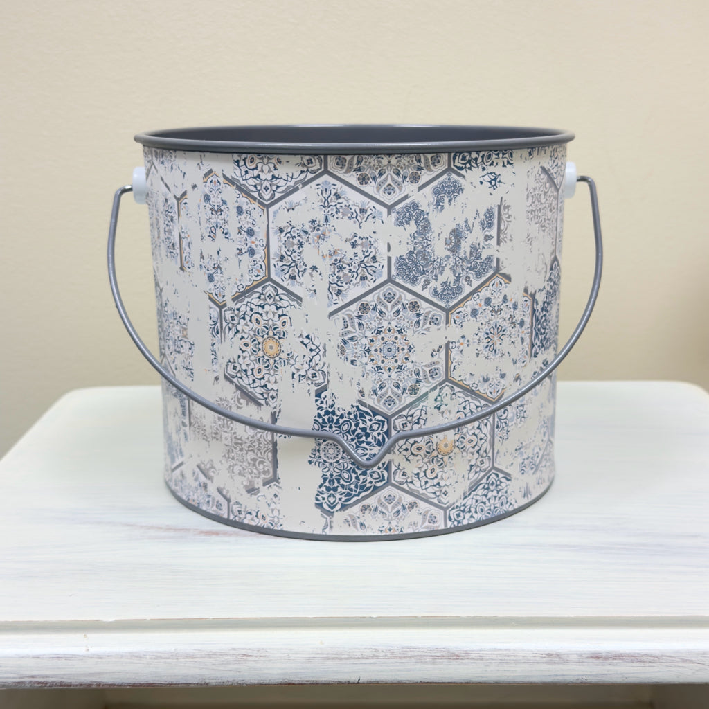 Multicolor Pail w/Handle