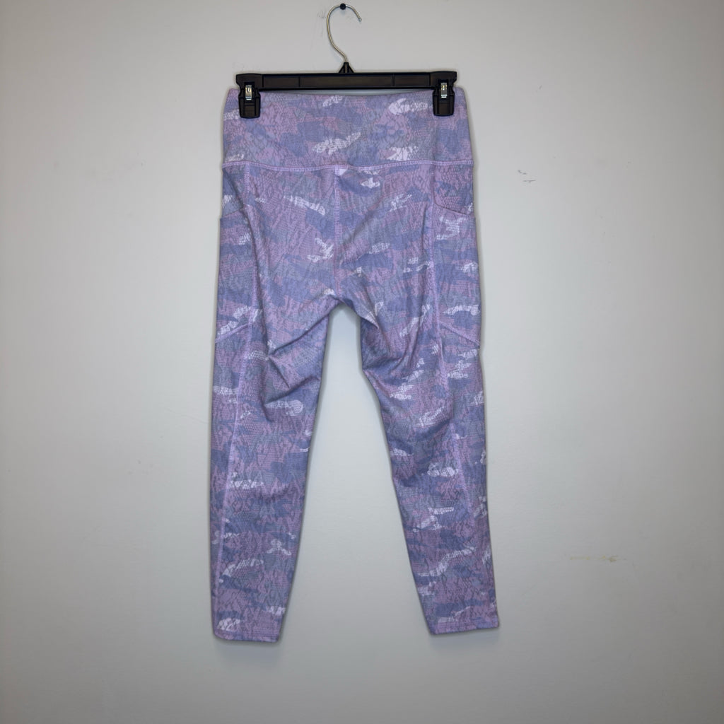 Evolution and Creation Camo 7/8 Leggings - Size Medium