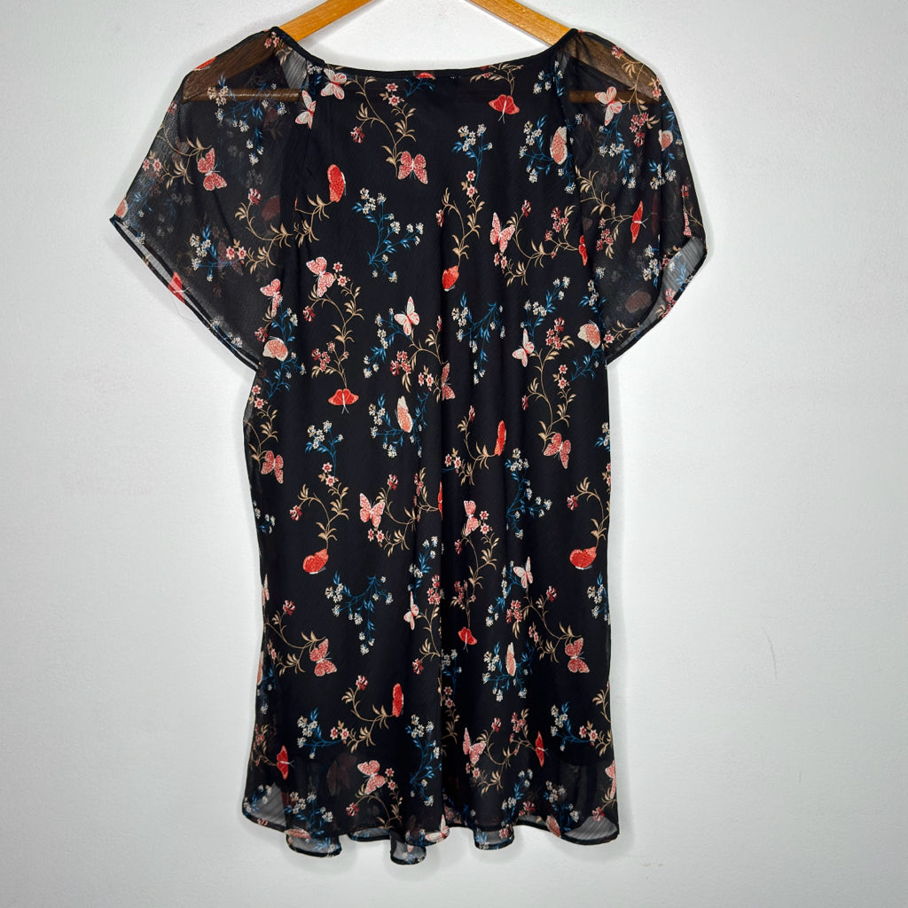 Tamara H. Floral BOHO Flutter Sleeve Top - Size 2X