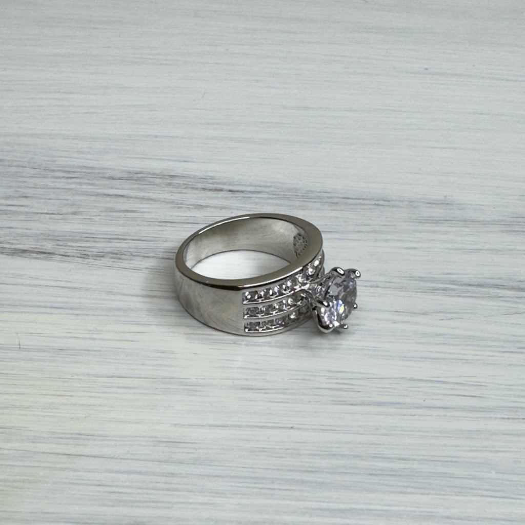 Ring - Size 9