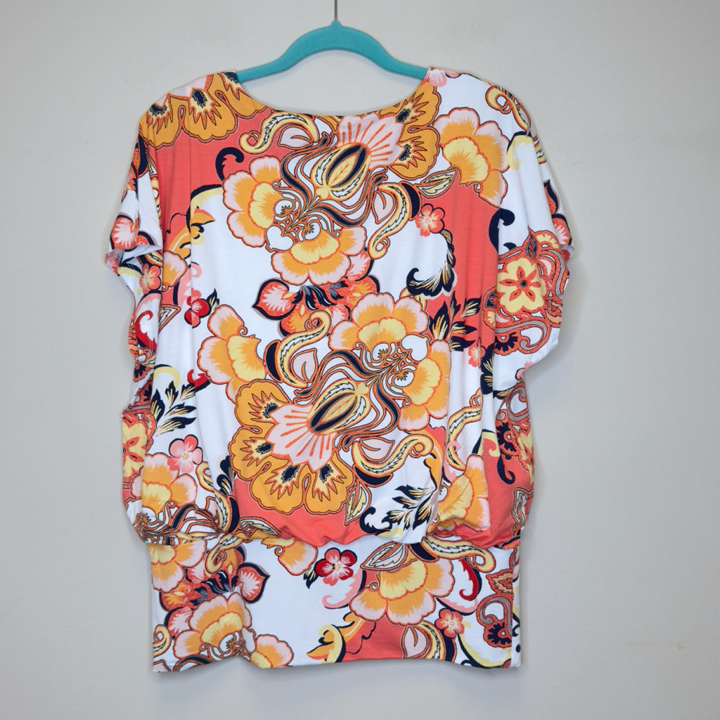 Chico's Touch of Cool Floral Banded Hem Top - Size Large
