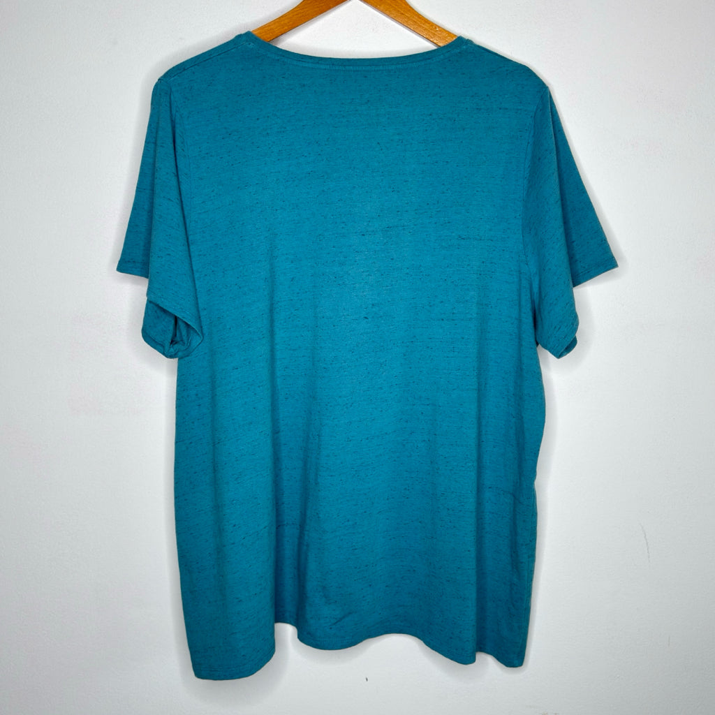 Croft & Barrow "The Classic Tee" V-Neck Short Sleeve Tee - Size 2X