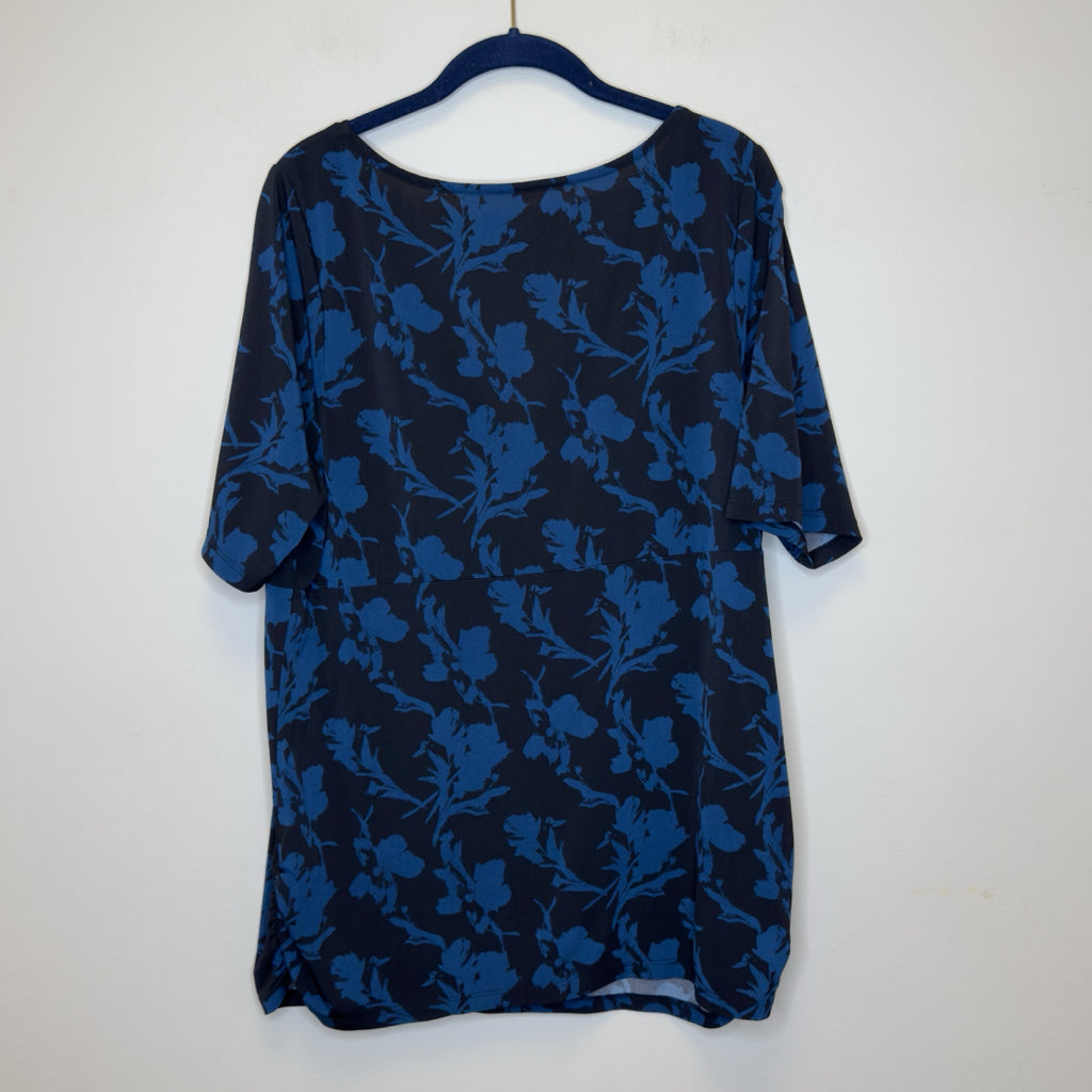 Lane Bryant Top - Size 2X (18/20)