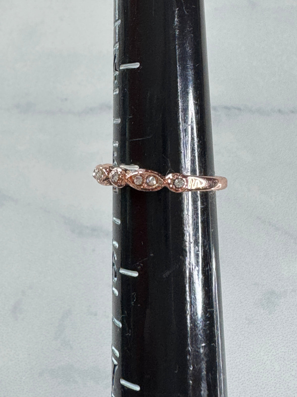 Dainty Rose Gold Scalloped Eternity Ring - Size 5