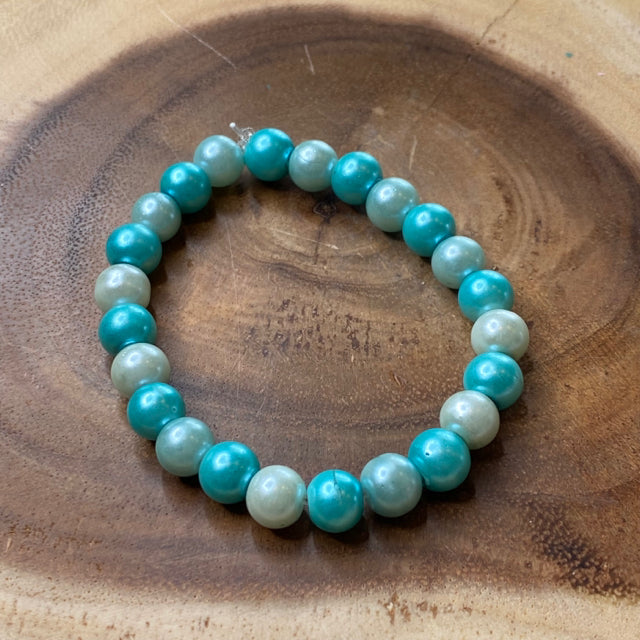 Inga Ann's Beaded Bracelet - Blue & Cream Pearlescent