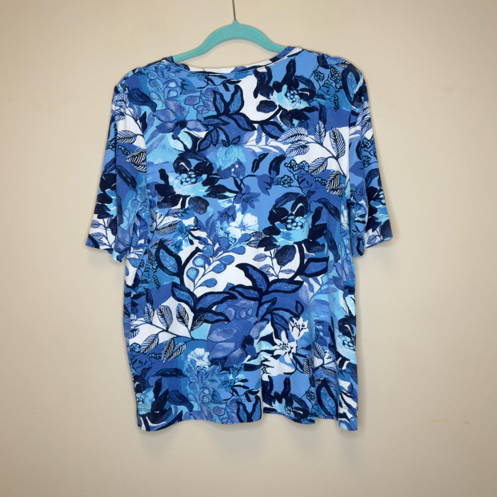 Chico's Floral Everyday Elbow Sleeve Tee - Size Large