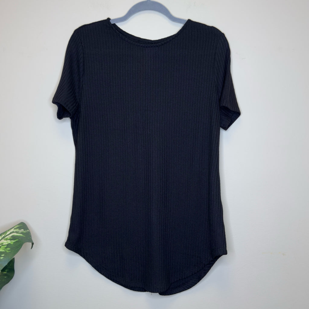 Ribbed Button Back Top - Size Large