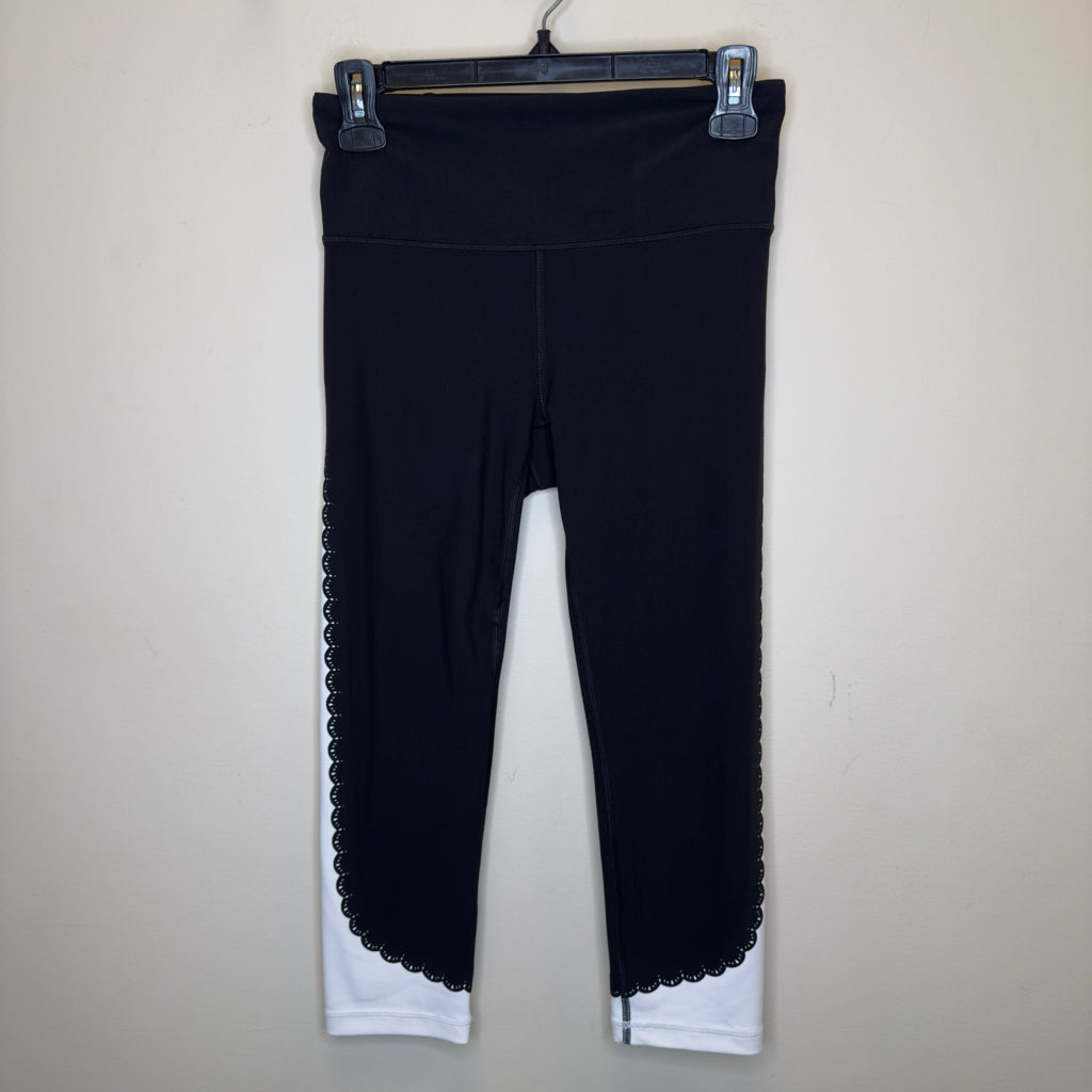 Athleta Elation Scallop Cropped Leggings - Size Small
