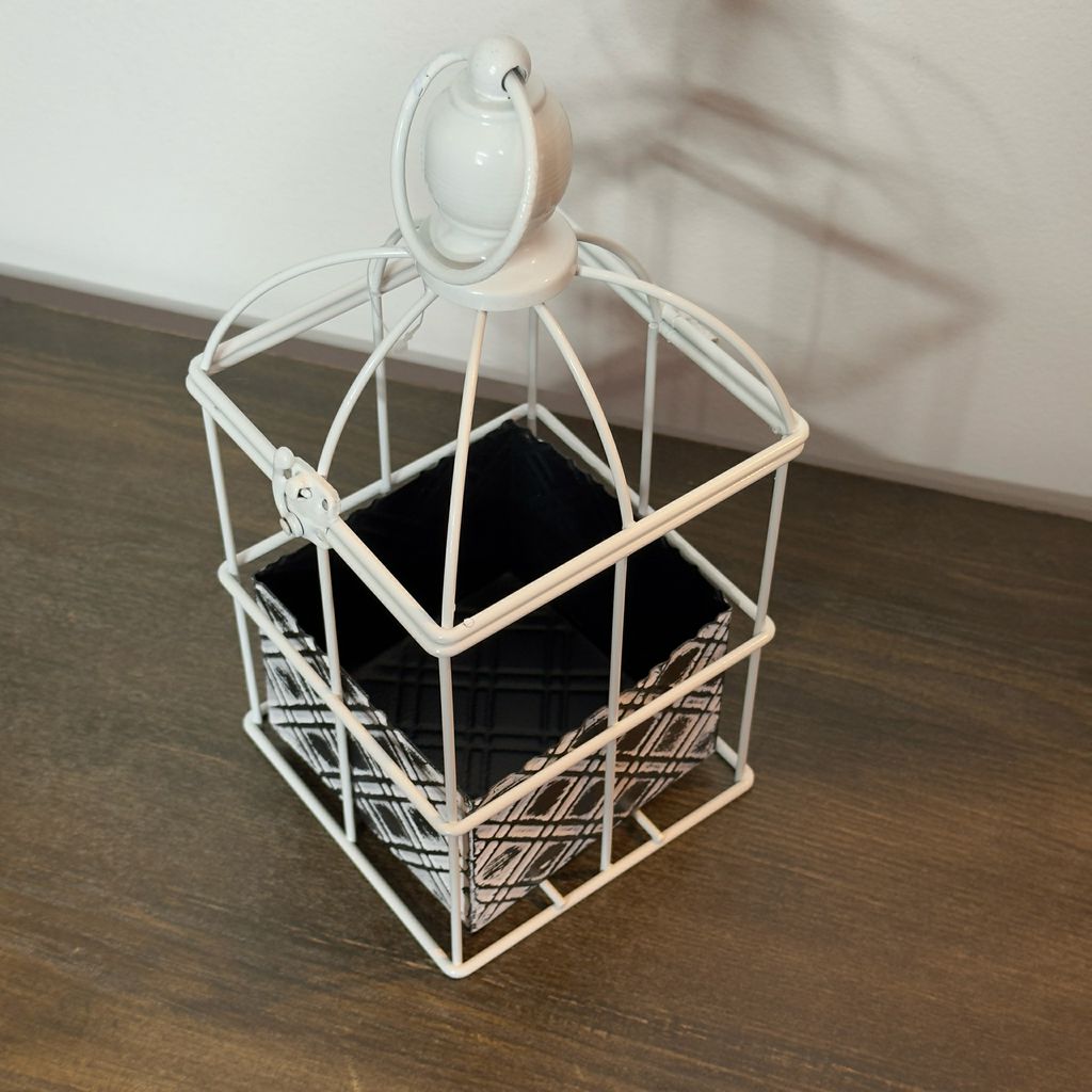 White Lantern Planter