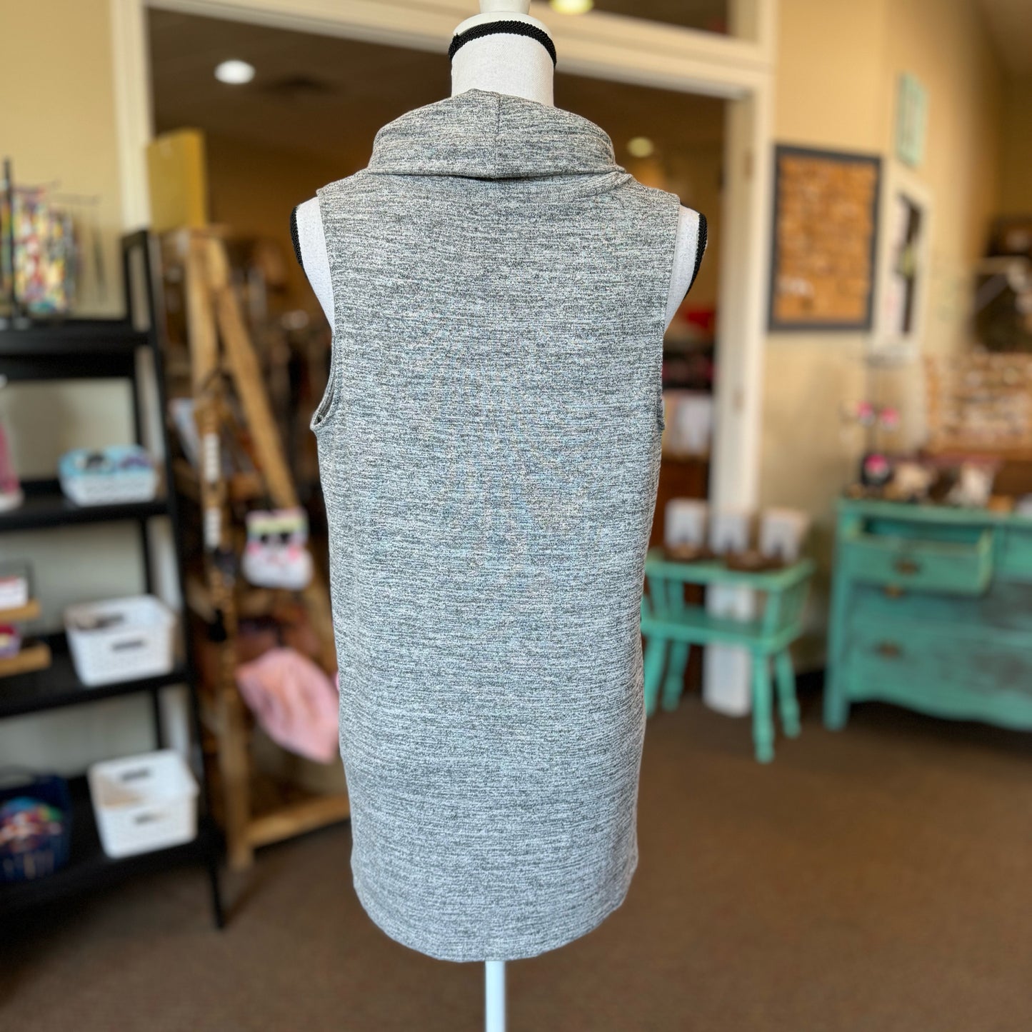 Loft Lounge Top - Size Medium
