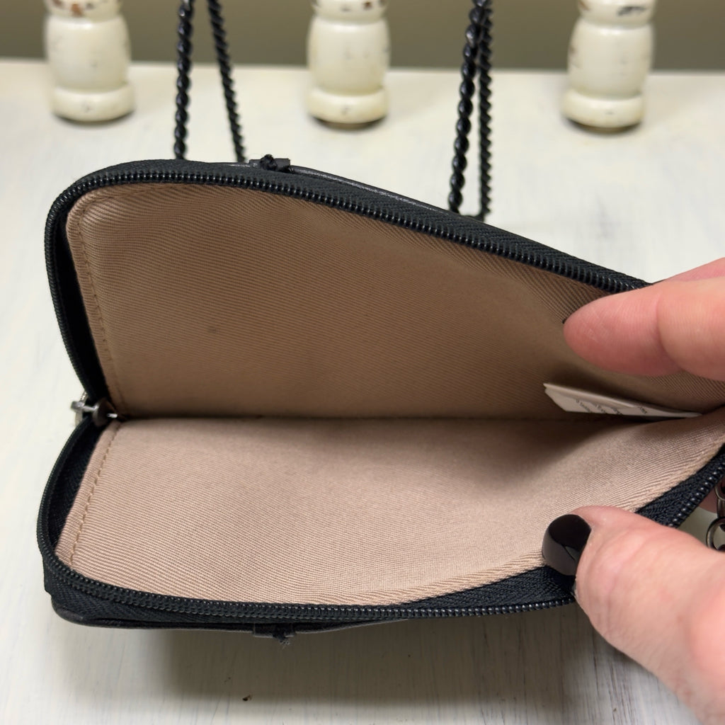 The Sak Zip Around Wallet W/Keychain