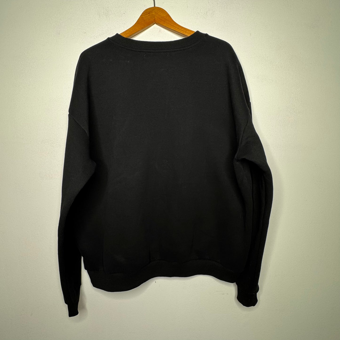 Simply Southern Embroidered Ghost Sweatshirt- Size XXL