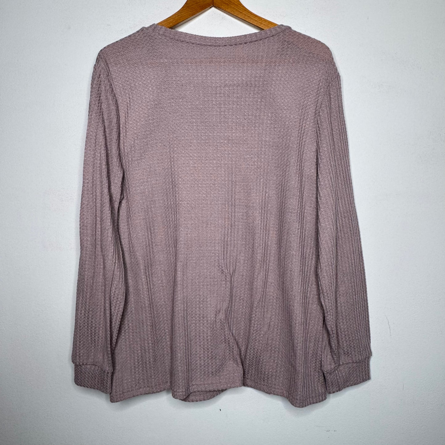 Thermal Lace Long Sleeve Top - Size 2X