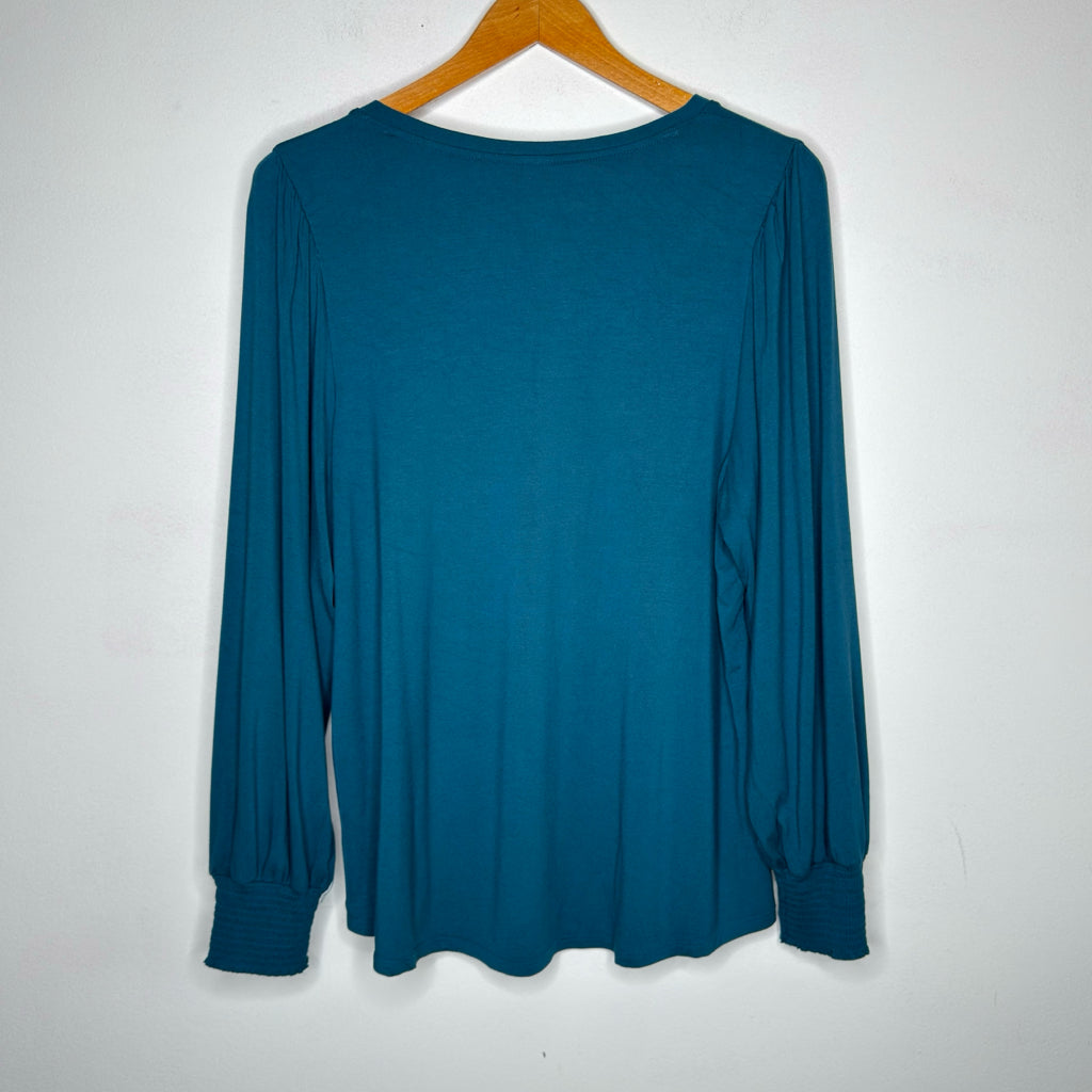 Chico's Touch of Cool Long Sleeve V-Neck Top - Size Large