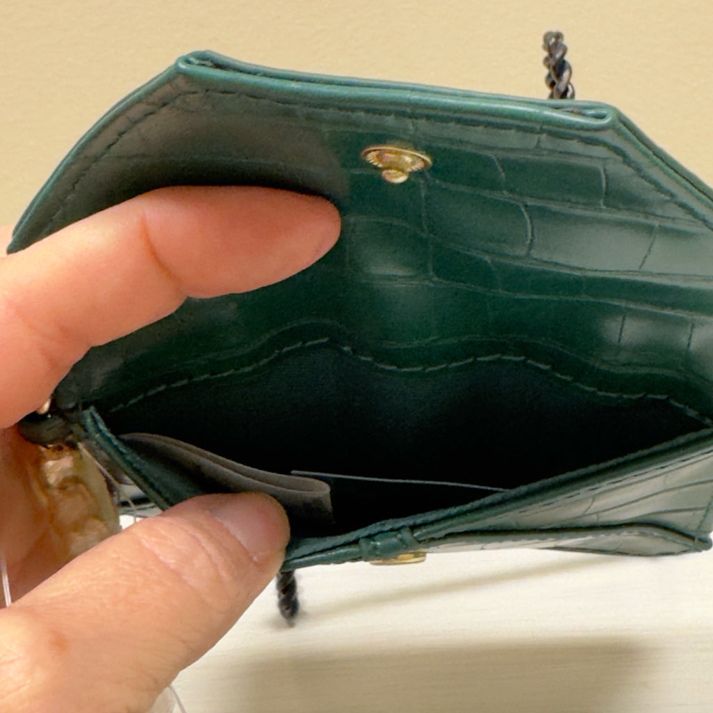 Urban Expressions Gia Croco Card Holder - Green