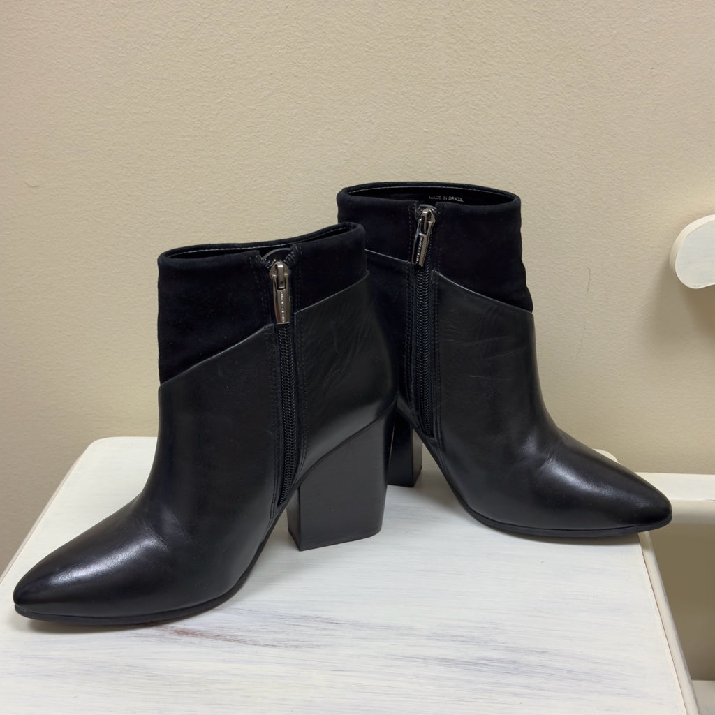 Vince Camuto Black Leather and Suede Booties - Size 6 1/2M