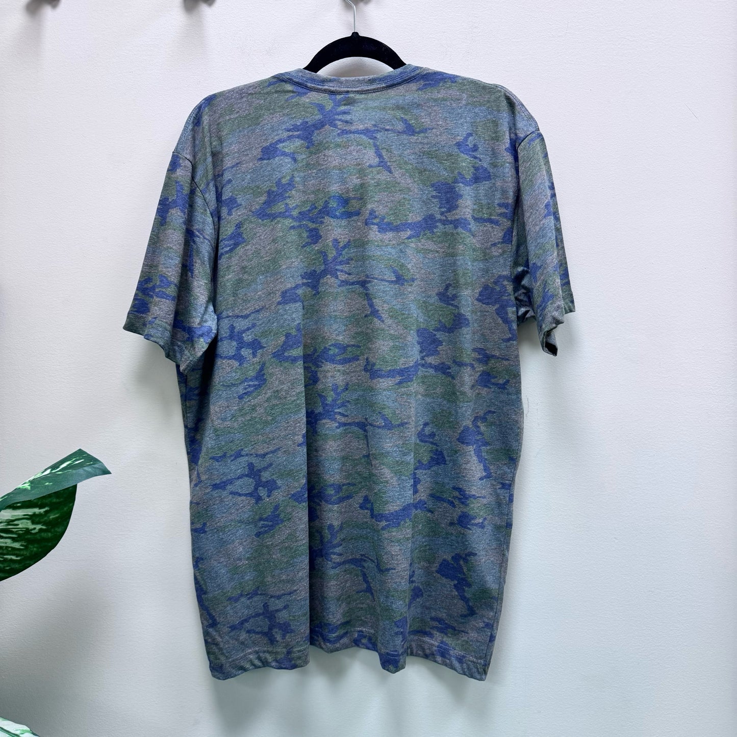 Thorntown Graphic Tee - Size XL