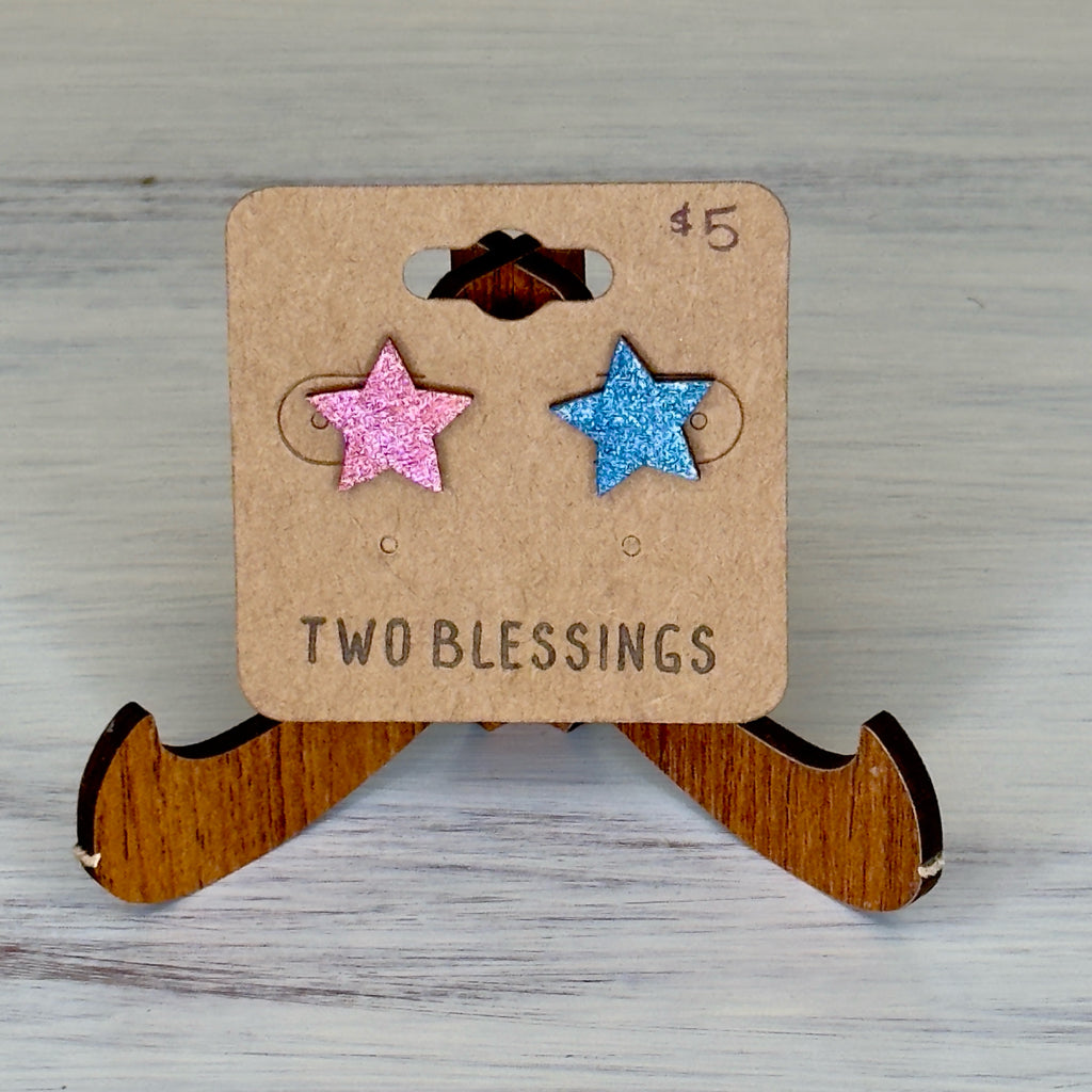 Two Blessings Earrings - Wood Star - Red/Blue