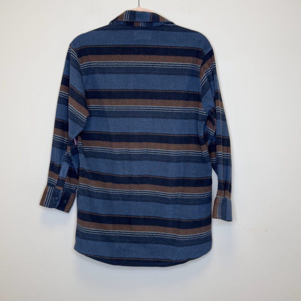 Wrangler Shacket - Size Small