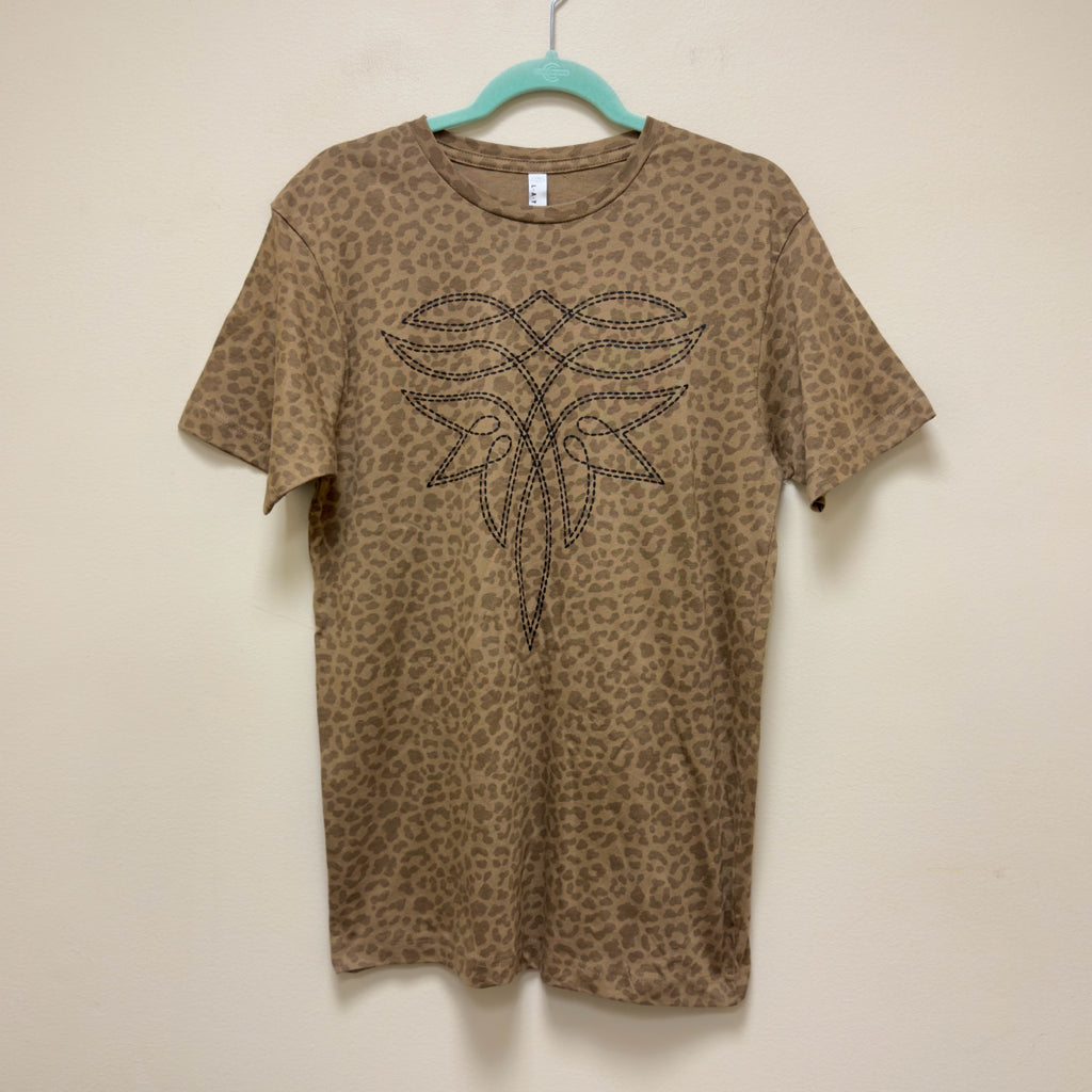 Boot Stitch Leopard Print Graphic Tee - Size Large