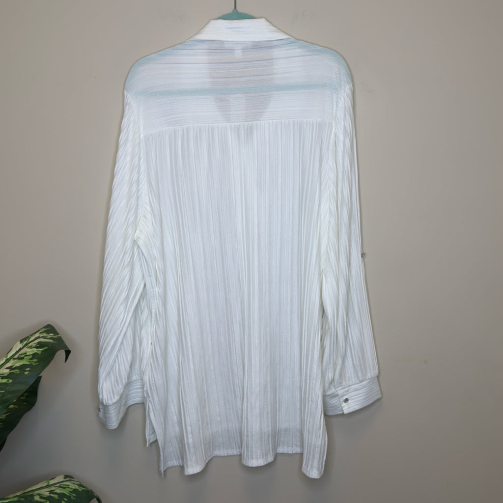 Rio & Rian Button Front Long Sleeve Top - Size 2X