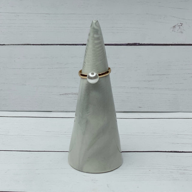Ring - Size 4.5