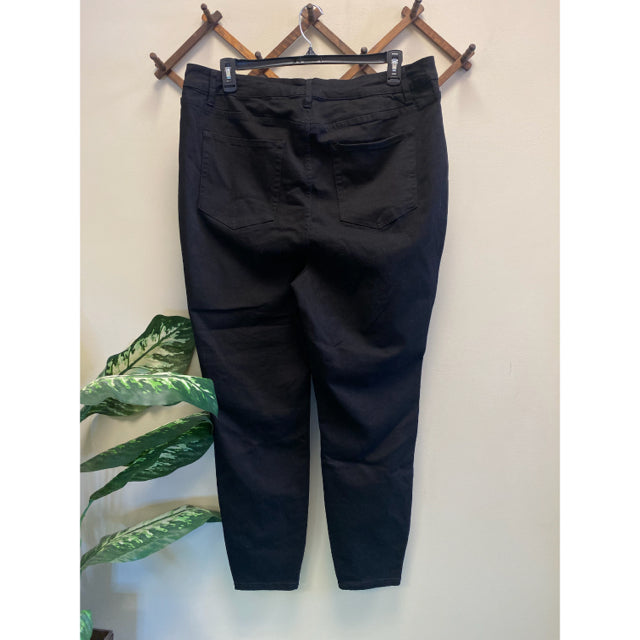 Forever 21 High Rise Skinny Jeans - Size 18