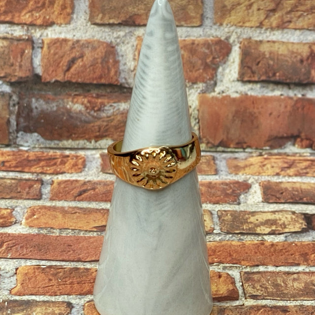 Ring - Size 9