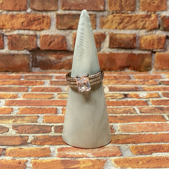 Ring - Size 9