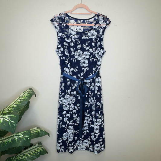 Candalite Women's Lace Overlay Dress - Size 1X
