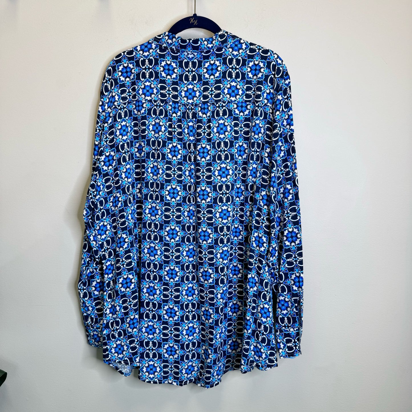 Allison Daley Top - Size XL