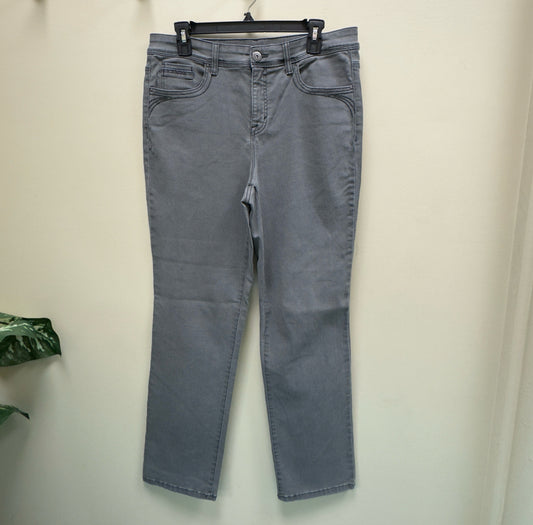 Style & Co Tummy Control Rail Straight Jeans - Size 10