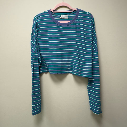 Urban Outfitters Cropped Long Sleeve Tee - Size Medium