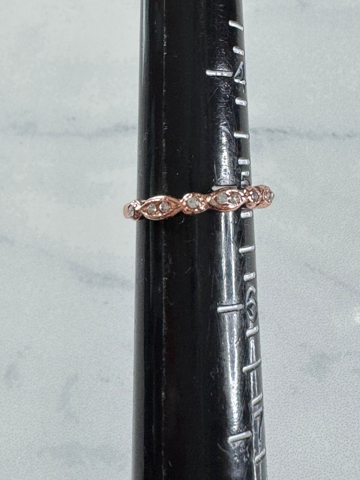 Dainty Rose Gold Scalloped Eternity Ring - Size 5