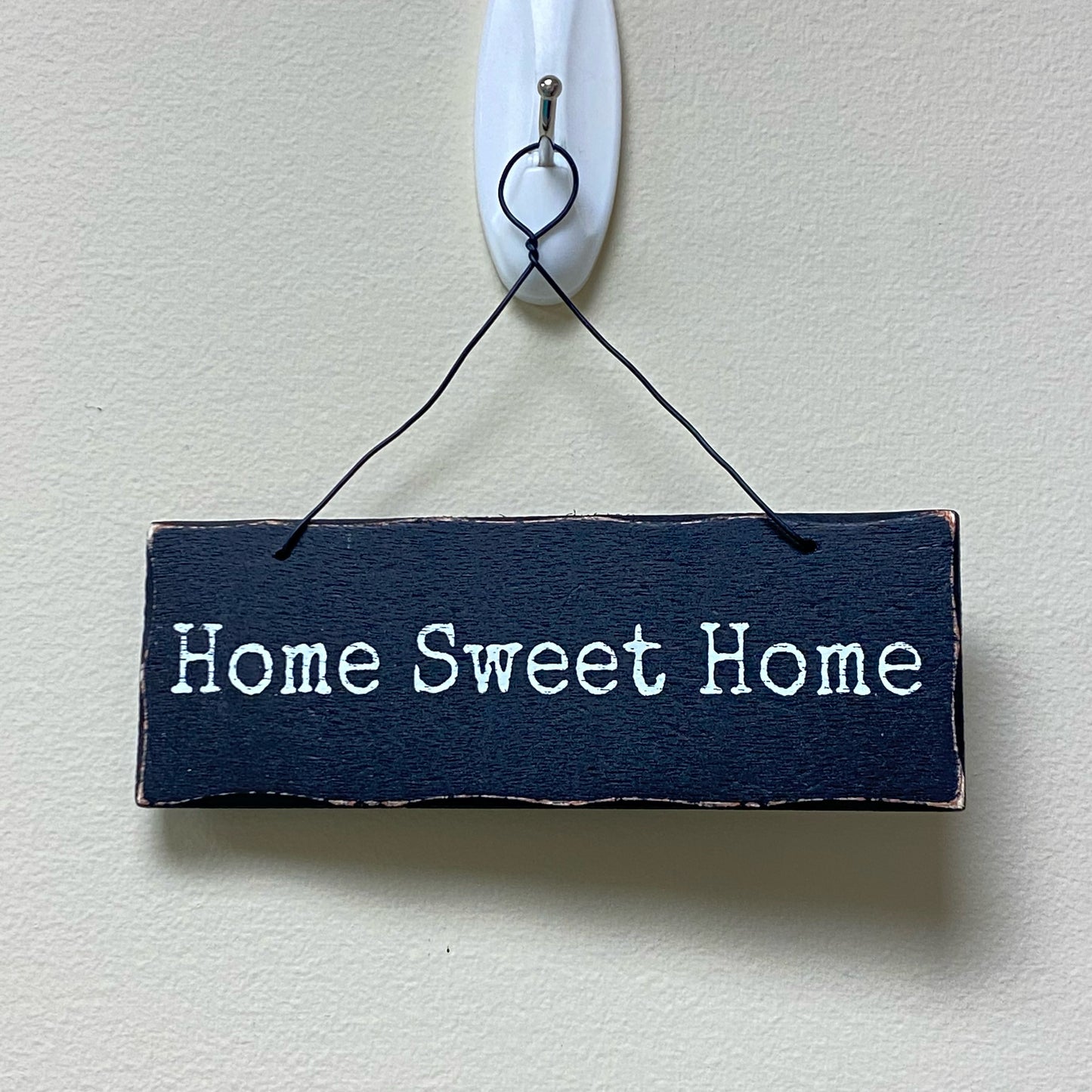 Home Sweet Home Hanging Sign