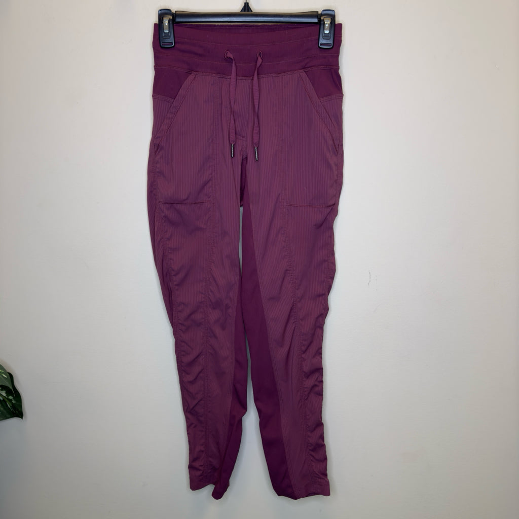 Lululemon Dance Studio Mid-Rise Jogger - Size 2