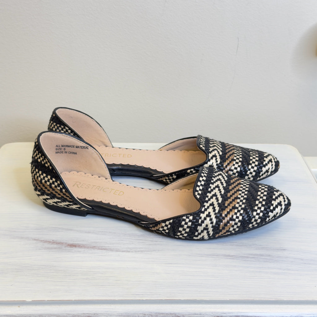 Restricted Flats - Size 6