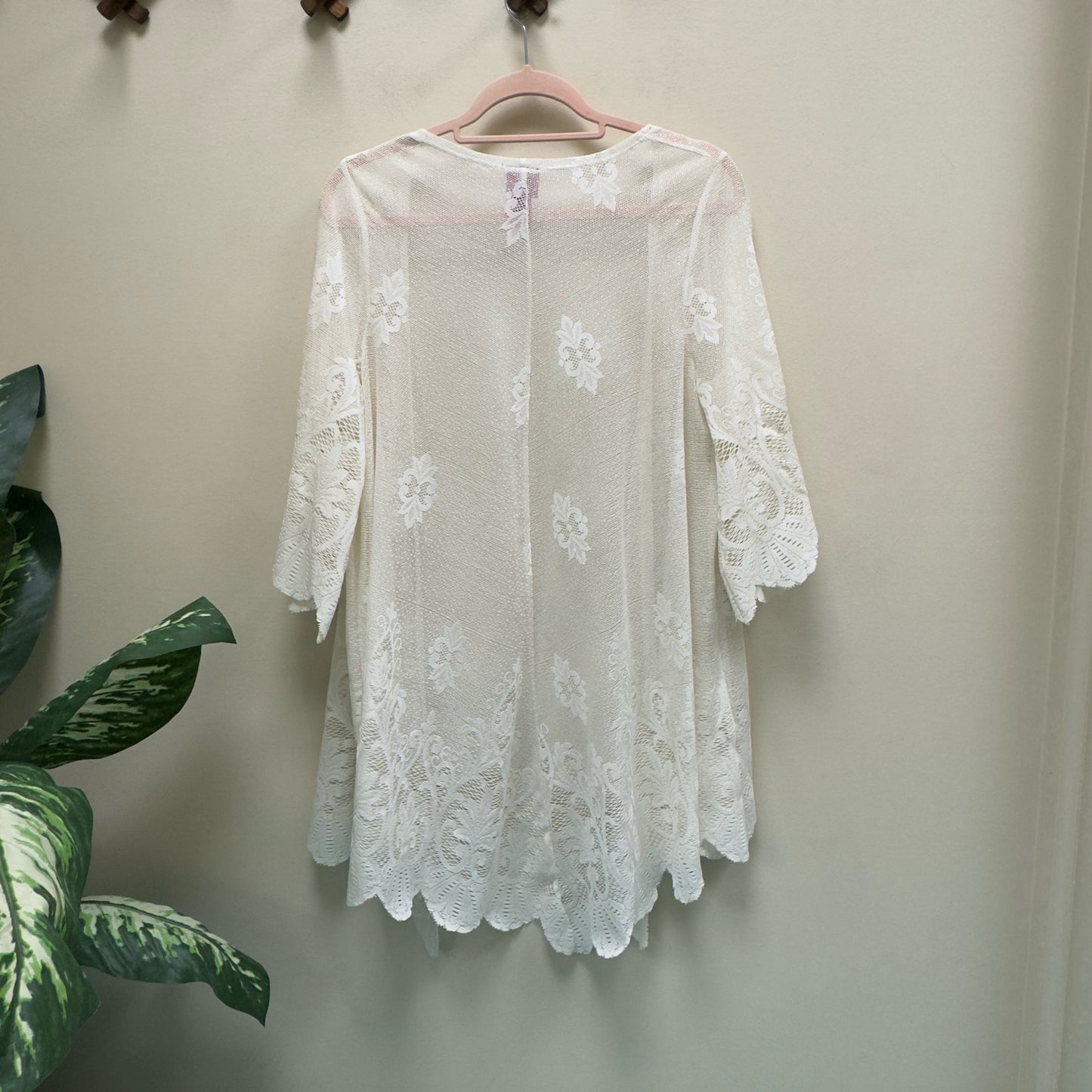 Daytrip Lace Kimono - Size Medium