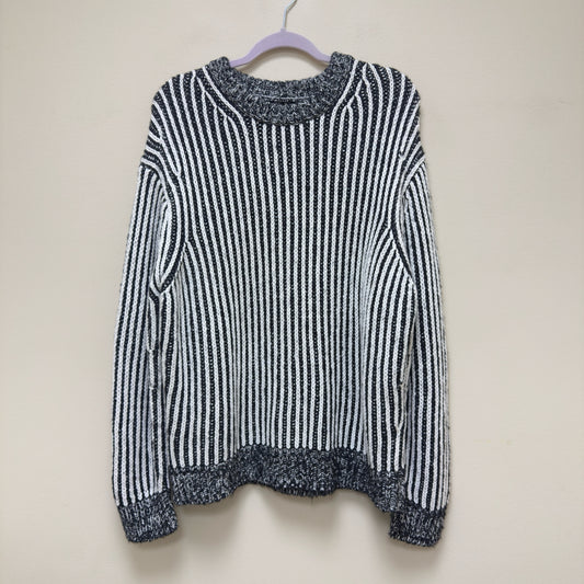 Elizabeth And James Sweater - Size XXL