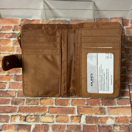 Mundi RFID Wallet - Brown
