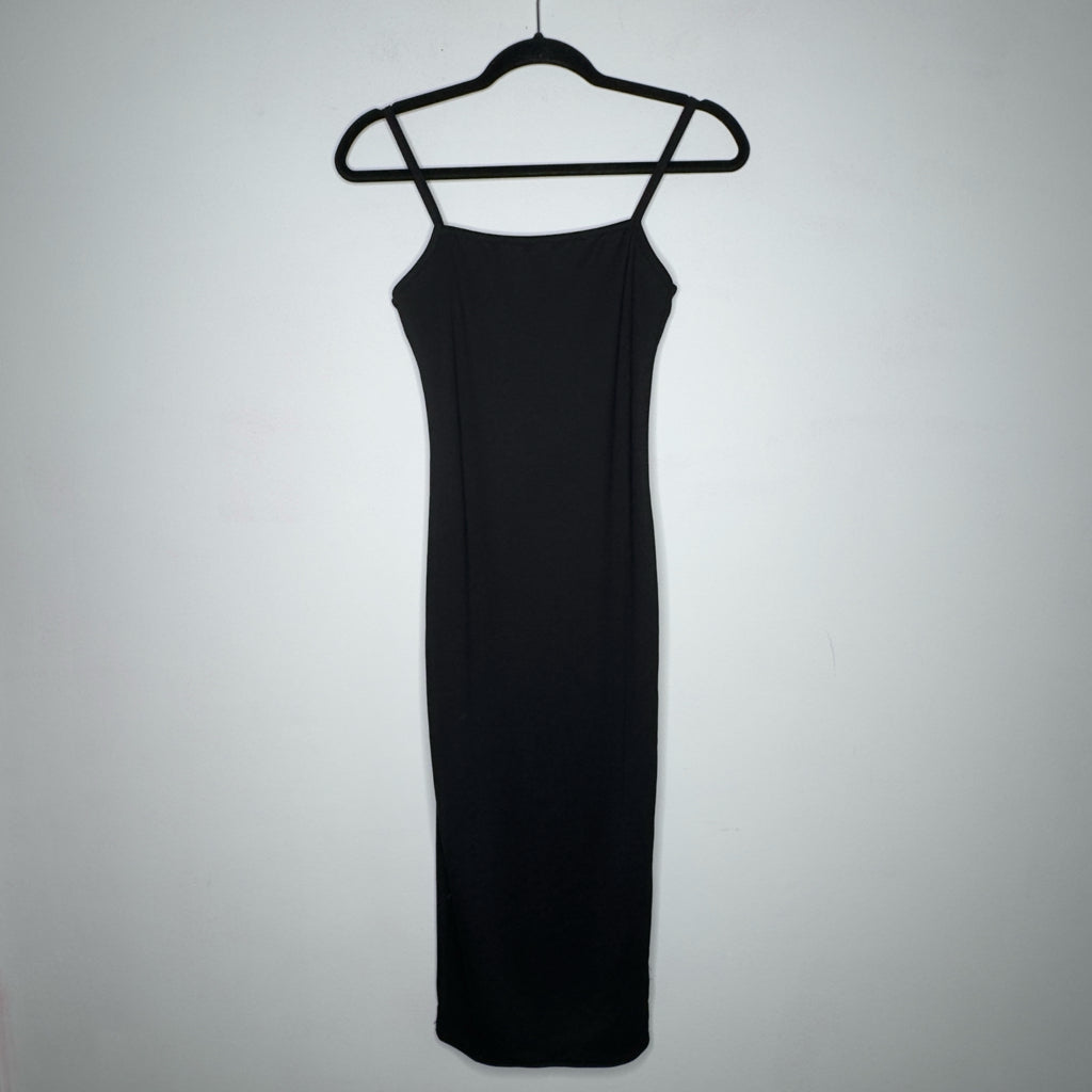 Pretty Little Thing Fitted Black Midi Dress - Size 6