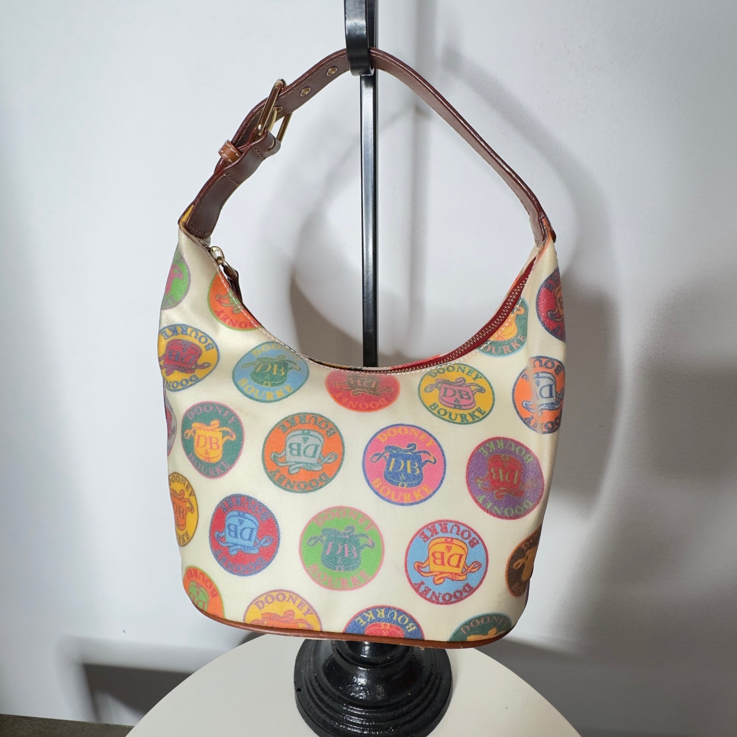 Dooney & Bourke Shoulder Handbag