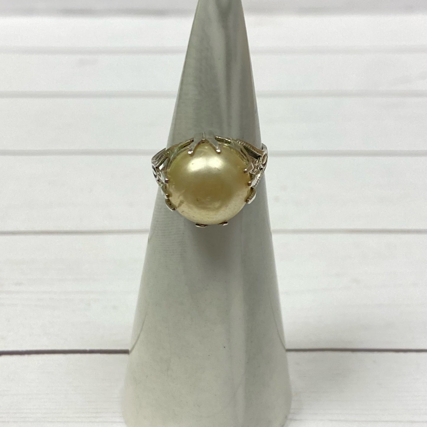 Vintage Ring - Size 6